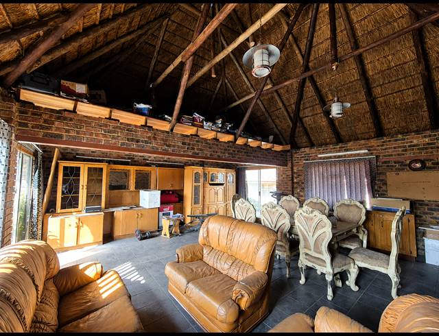 4 BEDROOM HOUSE FOR SALE IN THREE RIVERS